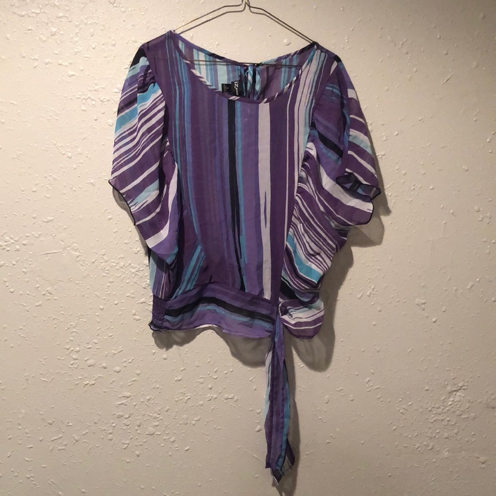 Lightweight sheer top